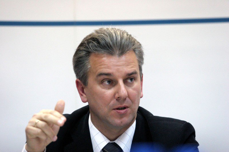 Cezary Grabarczyk