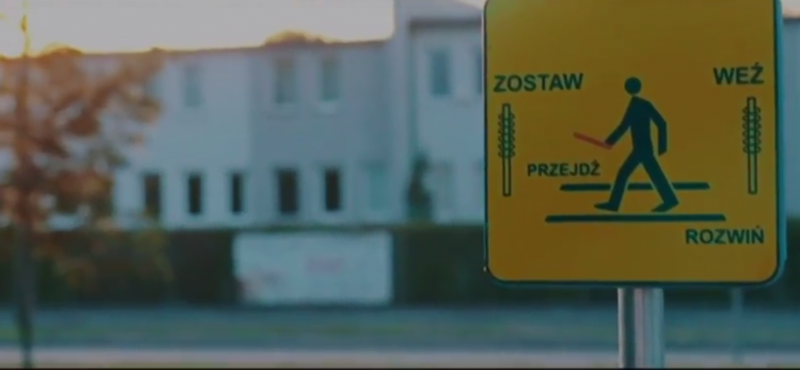 Weź, rozwiń, przejdź, zostaw