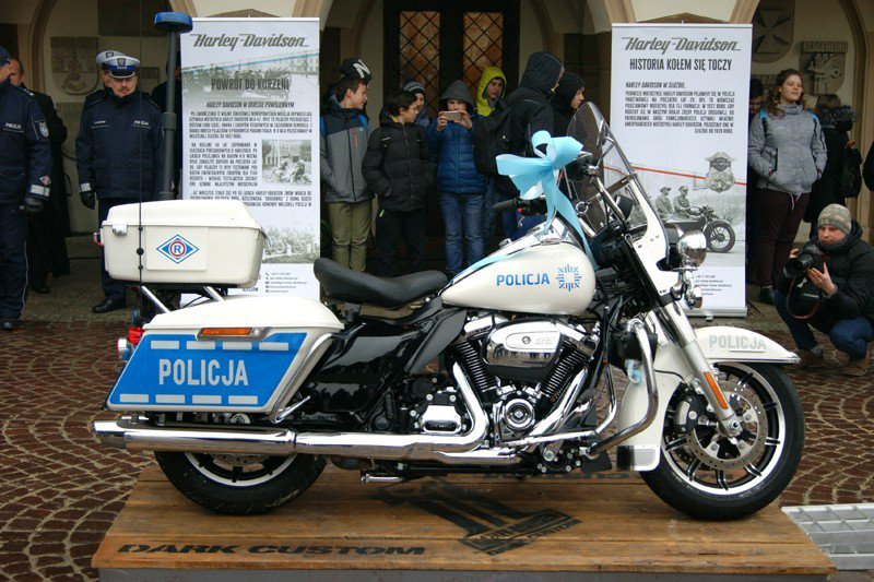 motor policyjny